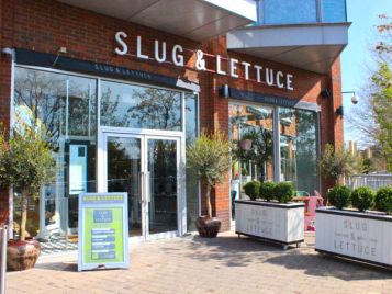 Galentine's at Slug & Lettuce....