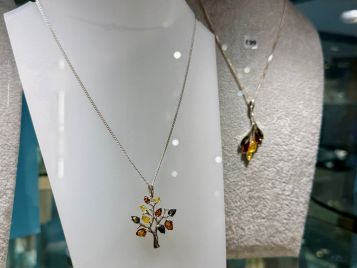 Discover the new look Crystal Chain....